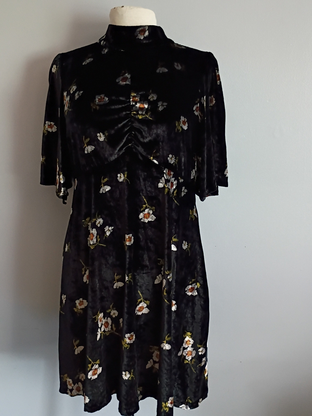 Free People Black Velvet Floral Midi Dress Size 12